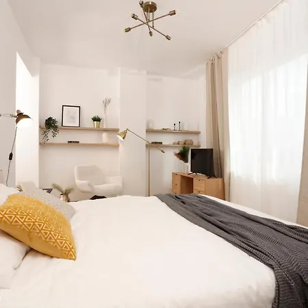 Chic Concept * Bukareszt